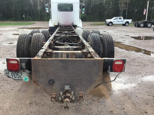 2005 Kenworth T300 - Image 4