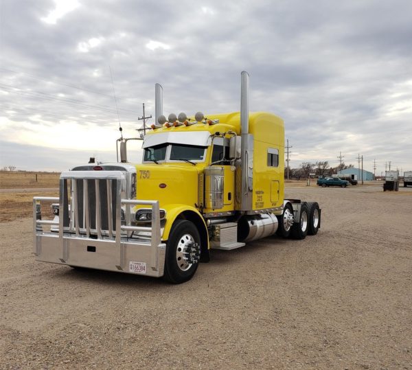 2015 Peterbilt 389exhd