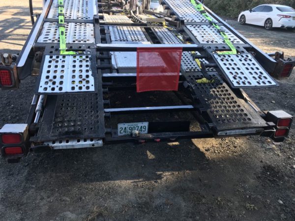 2009 Peterbilt 388 10 Car Carrier - Image 8
