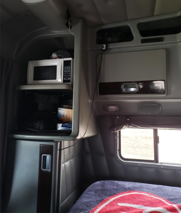 2015 Peterbilt 389exhd - Image 13