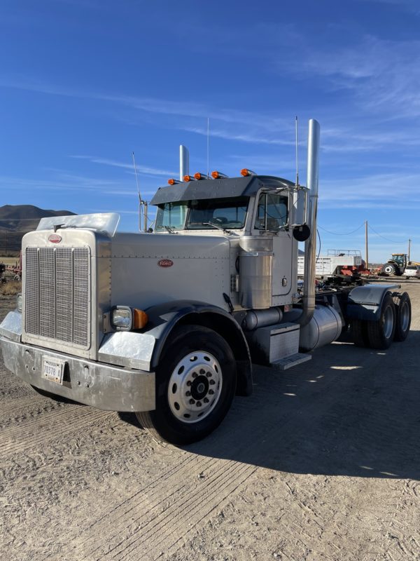 1999 Peterbilt 379