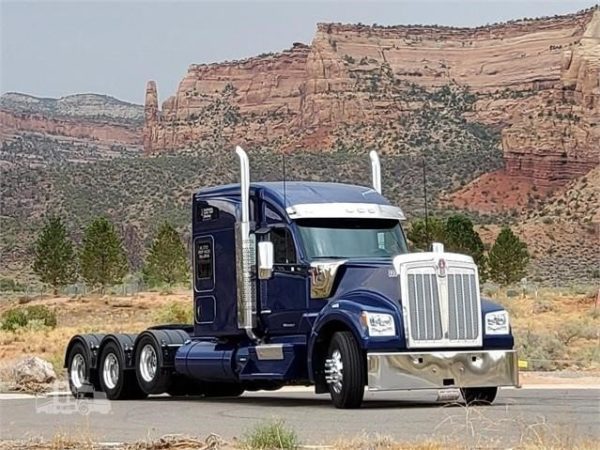 2020 KENWORTH W990 - Image 5