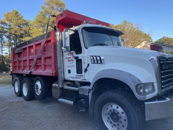 2012 Mack Granite GU713 Dump Truck - Image 5