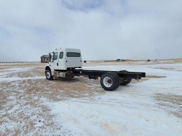 2012 Freightliner M2 Business Class - Image 3
