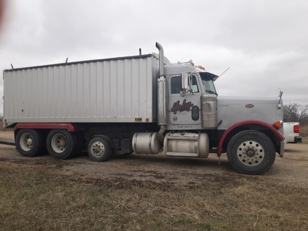 2002 Peterbilt & 2011 Air Ride Trailer