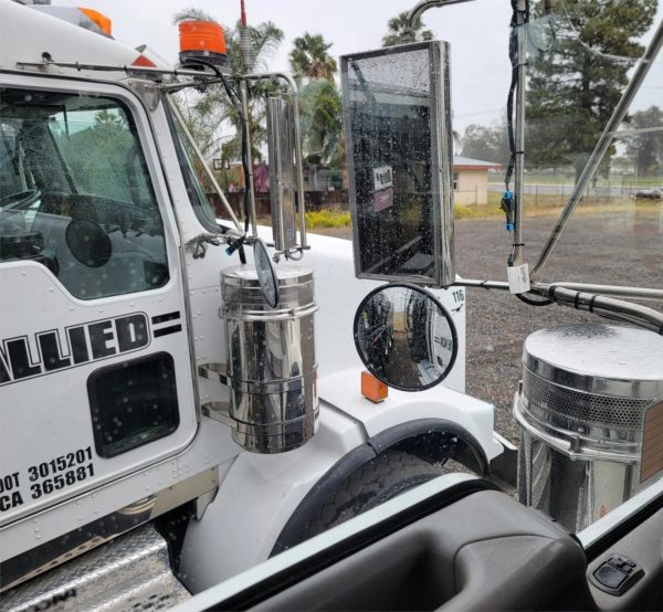 2020 KENWORTH T800 - Image 18