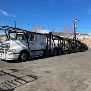 2006 FREIGHTLINER COLUMBIA 120 CAR HAULER