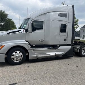 2023 Kenworth T680