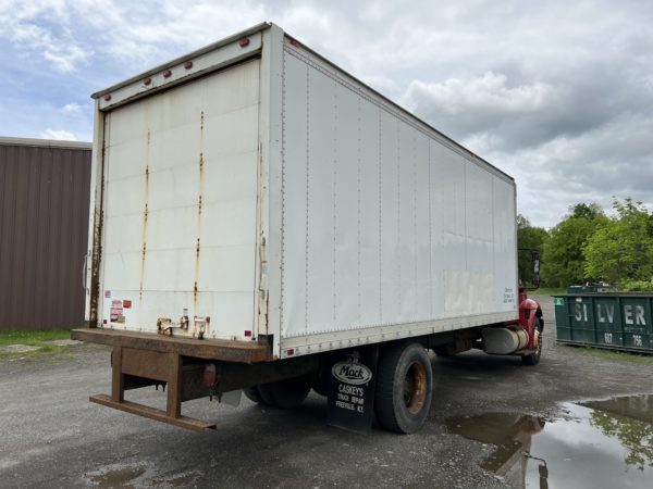 2007 International Durastar 4300 - Image 15