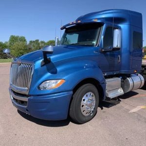 2018 INTERNATIONAL LT