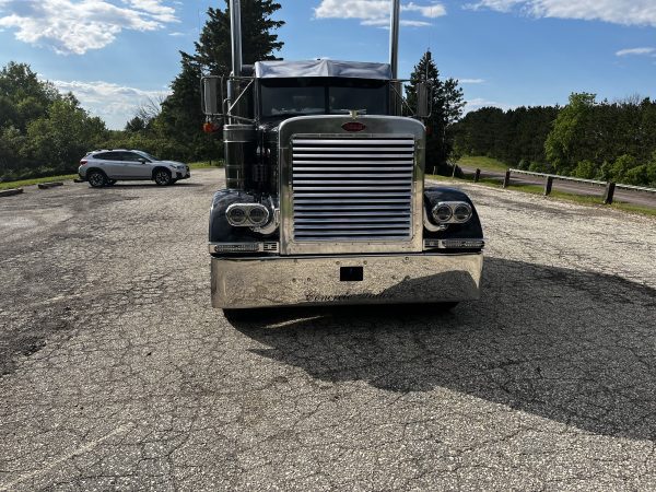 1999 Peterbilt 379 EXHD - Image 3