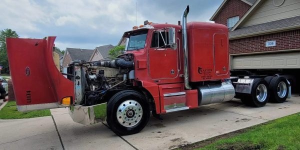 1988 Peterbilt 377 - Image 6