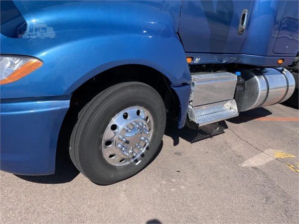 2018 INTERNATIONAL LT - Image 6