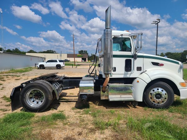 2008 Peterbilt 386 - Image 5