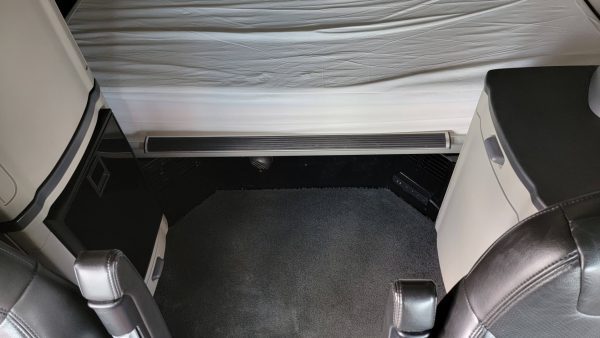 2020 Peterbilt 579 - Image 9