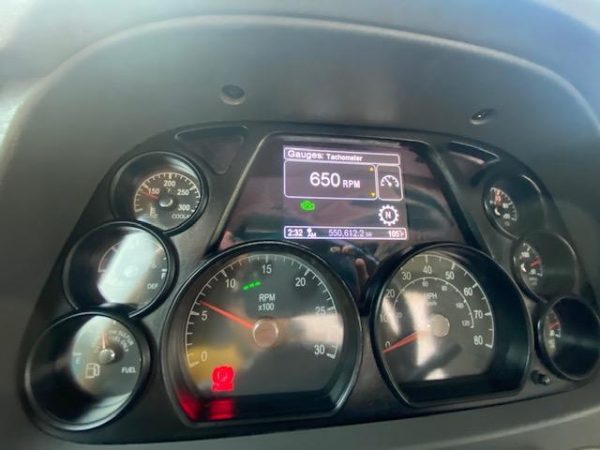 2017 Peterbilt 579 Dump Transfer - Image 3