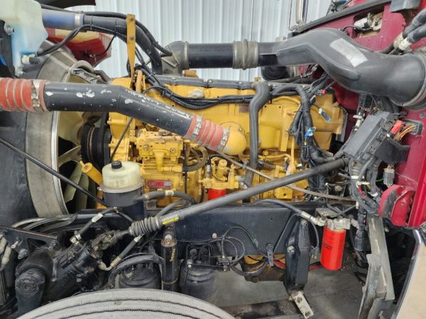 2018 Peterbilt 389 - Image 14