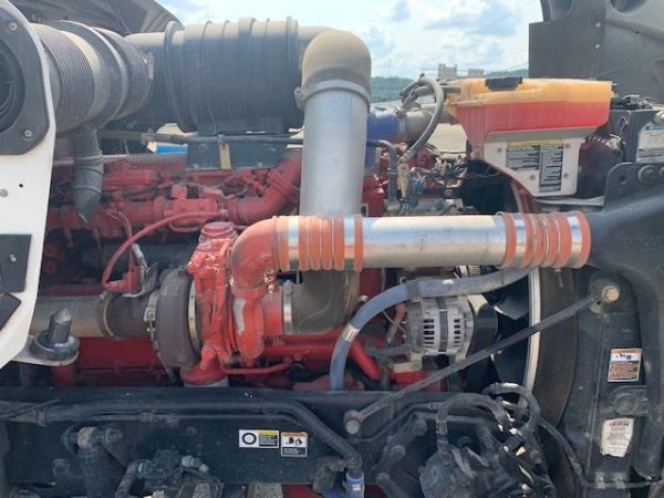 2015 KENWORTH T800 VAC TRUCK - Image 7