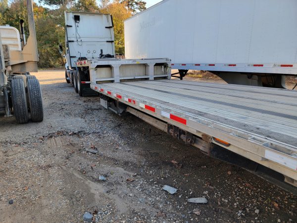 2015 International Prostar & 2019 53ft Step Deck Doona combo - Image 5