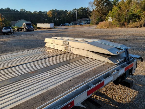 2015 International Prostar & 2019 53ft Step Deck Doona combo - Image 7