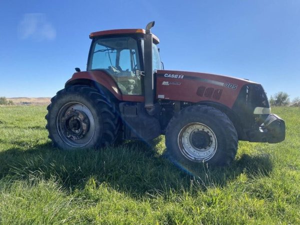 2008 Case IH Magnum 305 Tractor - Image 3
