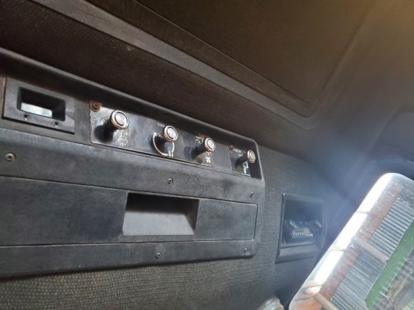 1991 Ford 8830 - Image 10