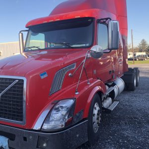 2012 Volvo VNL42670