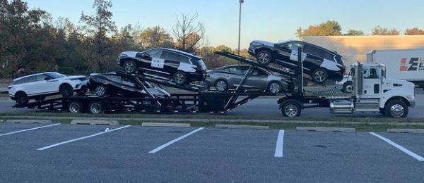 2020 PETERBILT 337 & 2019 Sun Country 5 Car - Image 8