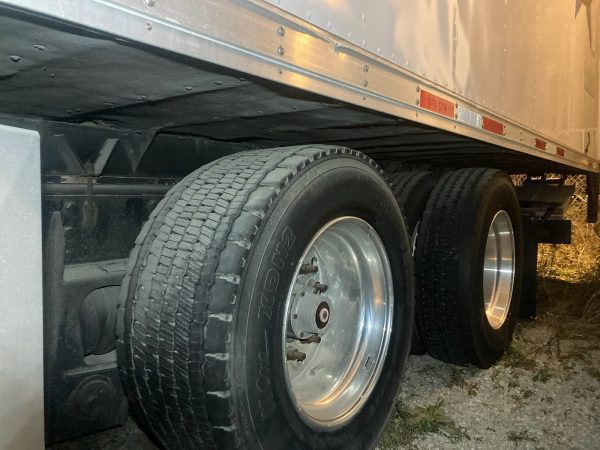 2013 Freightliner Cascadia 125 - Image 29