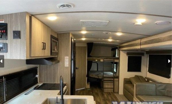 2021 KEYSTONE RV CO PASSPORT GT SERIES 2950BH - Image 4