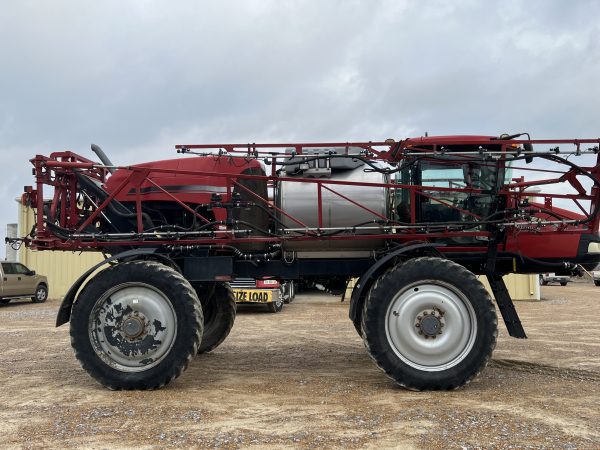 2016 Case IH 4440 sprayer - Image 4