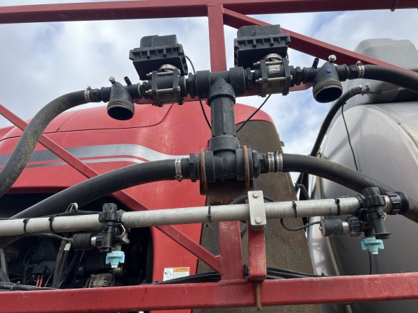2016 Case IH 4440 sprayer - Image 12