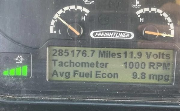2012 FREIGHTLINER MT45 - Image 15