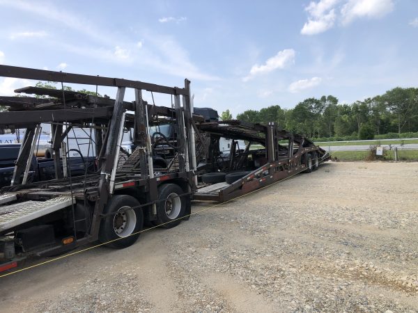 2001 International Transtar F-8100 Car Carrier - Image 12