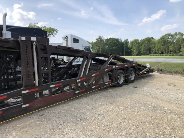 2001 International Transtar F-8100 Car Carrier - Image 13