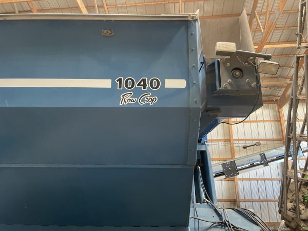 1995 Kinze 1040 row crop cart - Image 8