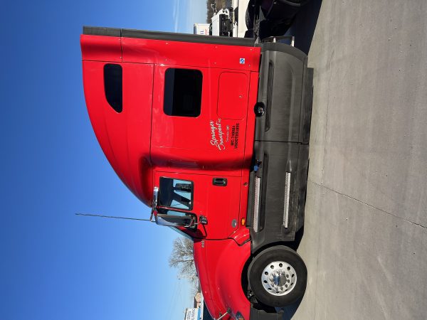 2017 International Prostar - Image 4