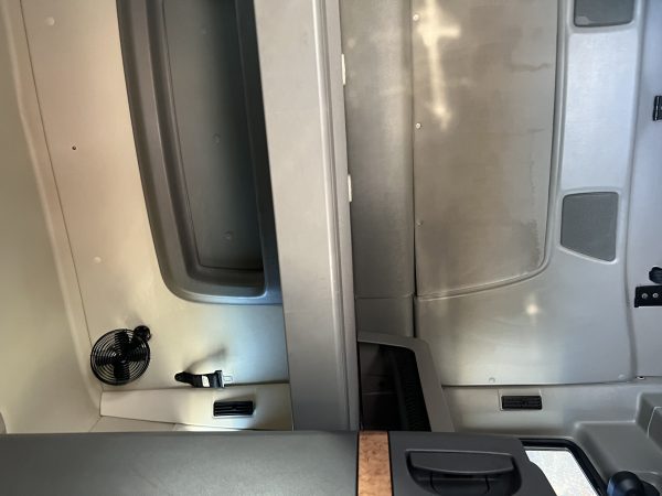 2017 International Prostar - Image 12