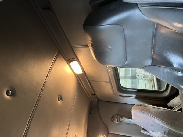2016 Kenworth W900B - Image 16