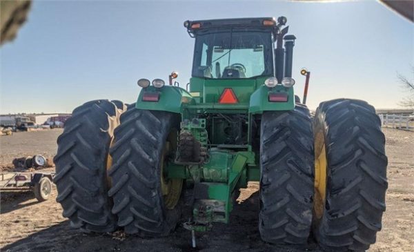 2006 JOHN DEERE 9520 & Case IH 730b - Image 3