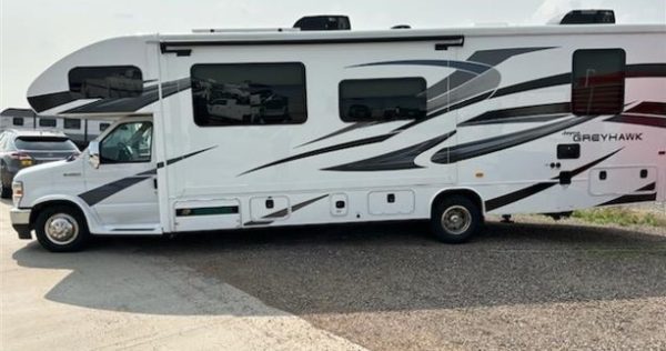 2022 JAYCO GREYHAWK 30Z - Image 4