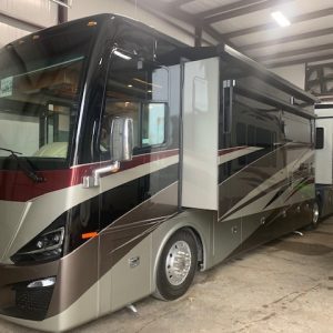 2021 Tiffin Phaeton IH