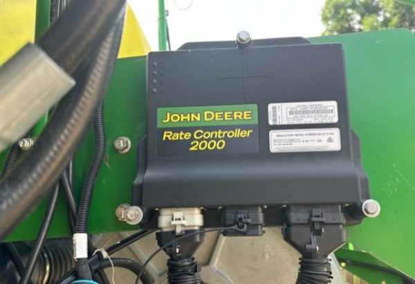 2011 John Deere 1770NT 16 row 30 - Image 20