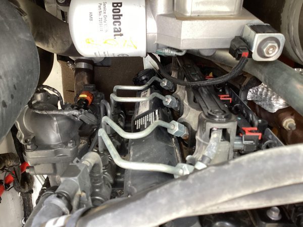 2022 Bobcat T-76 Track Skid Steer - Image 14