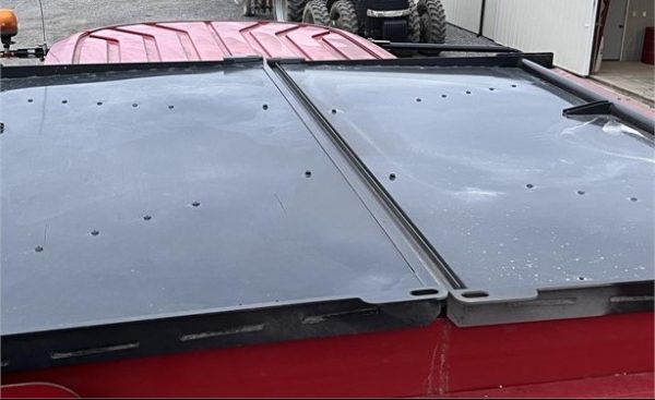 2012 CASE IH 5088 & 2010 CASE IH HEADER 2206 - Image 7