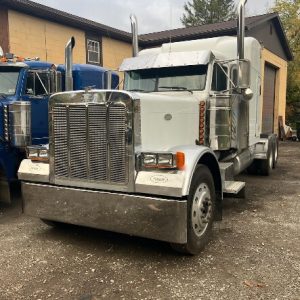 2000 PETERBILT 379
