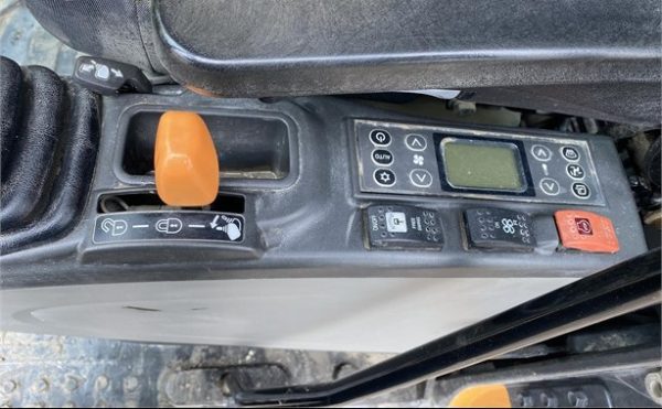 2021 CASE CX490D - Image 16