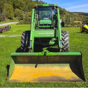 2001 JOHN DEERE 7510