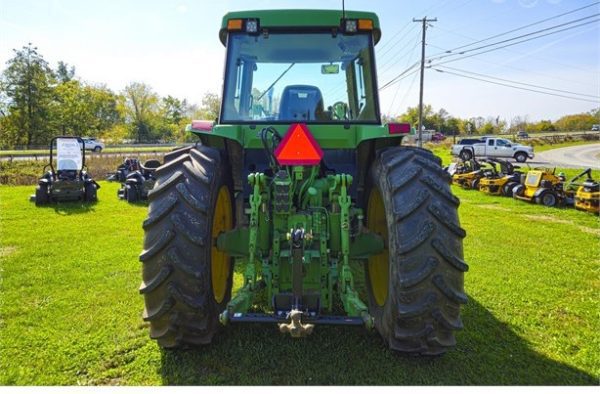 2001 JOHN DEERE 7510 - Image 2