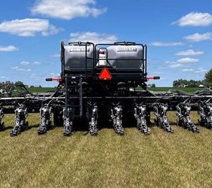 2023 HARVEST INTERNATIONAL ULTRA PLANT 40
